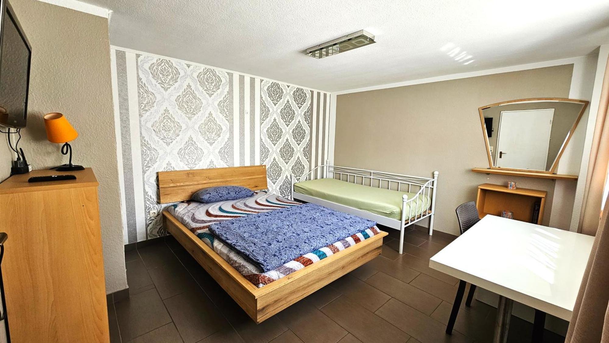 Gruendauer Monteurwohnung/Studentenwohnung Kültér fotó