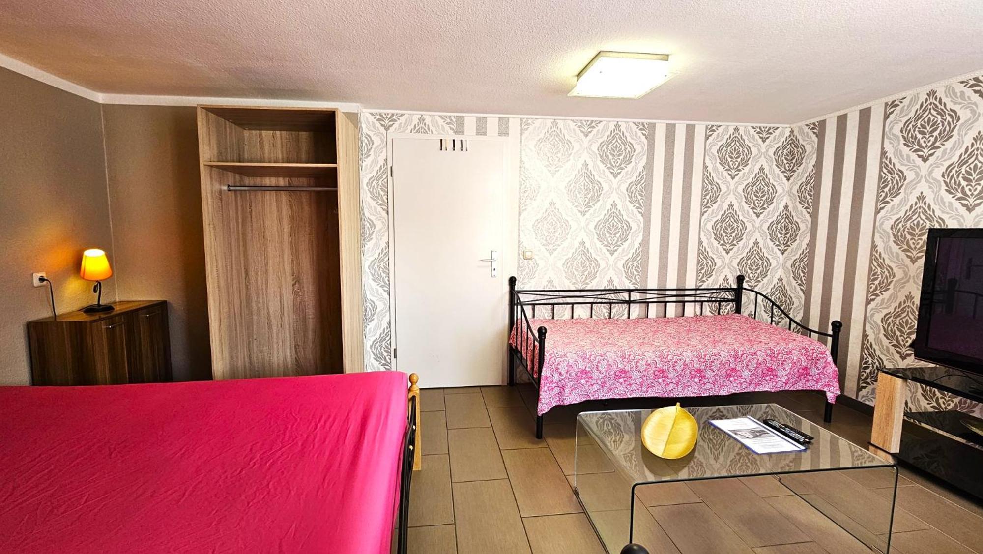 Gruendauer Monteurwohnung/Studentenwohnung Kültér fotó