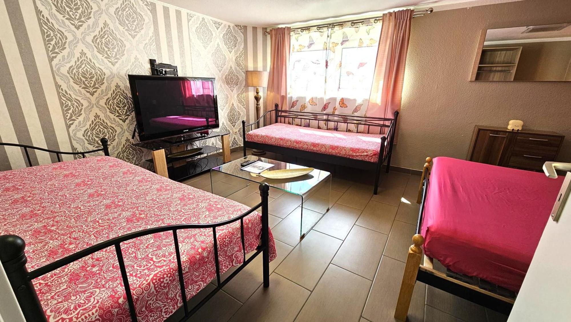 Gruendauer Monteurwohnung/Studentenwohnung Kültér fotó